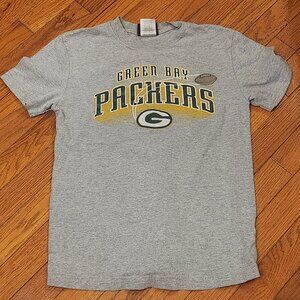 Green Bay Packers T Shirt - boys medium